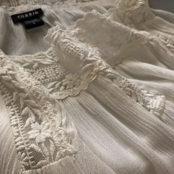 Torrid White Summer Top - Picture 5 of 6